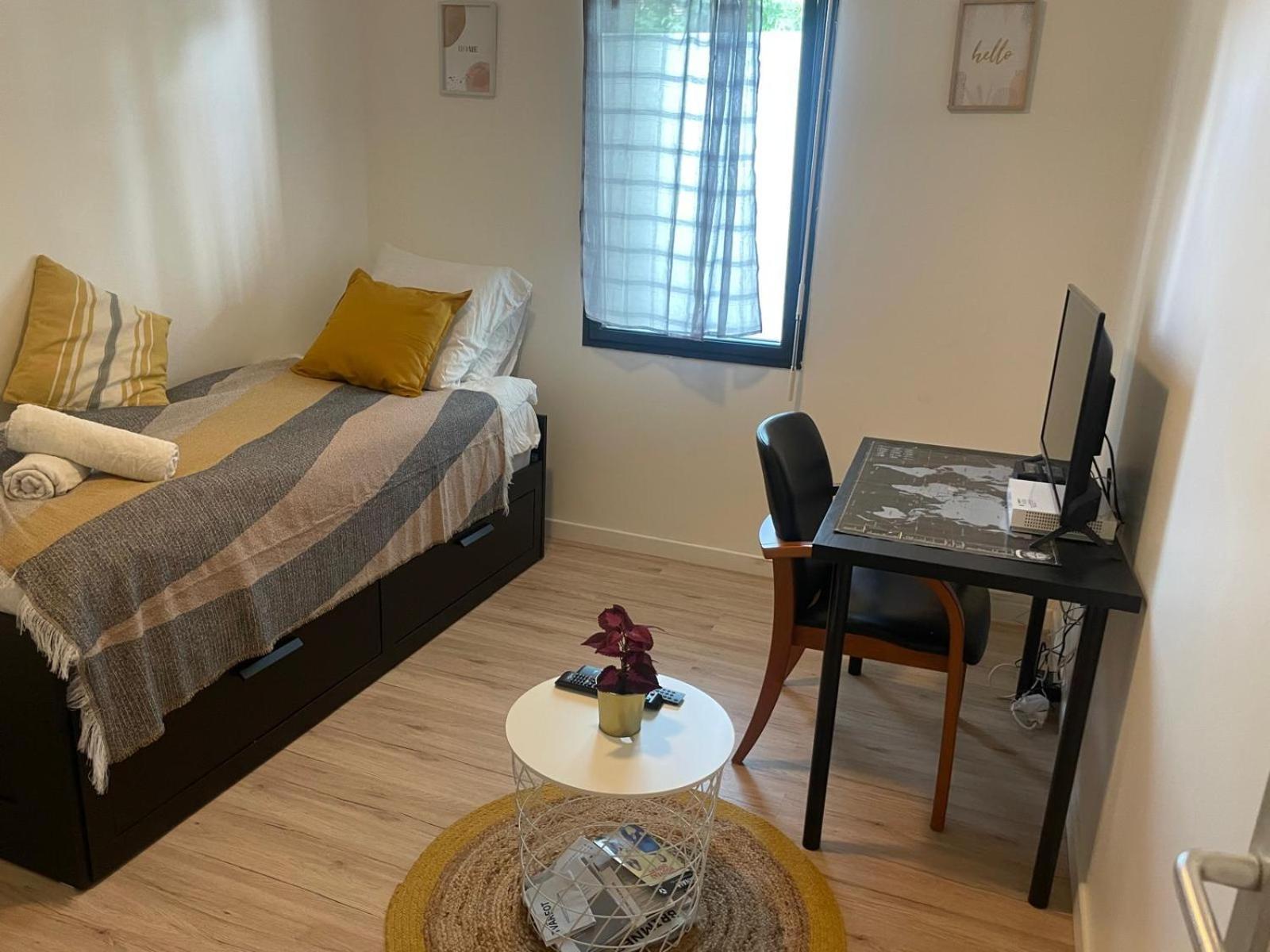 Chambre Privee Proche Stade De France Et Paris Dans Appartement Partage Пьерфит-сюр-Сен Экстерьер фото